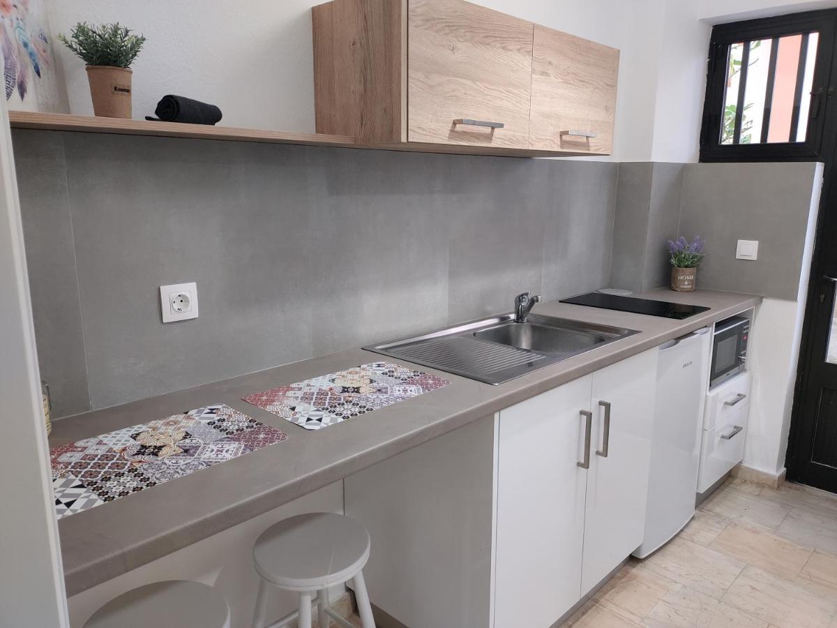 روذا Valentinos Apartments المظهر الخارجي الصورة